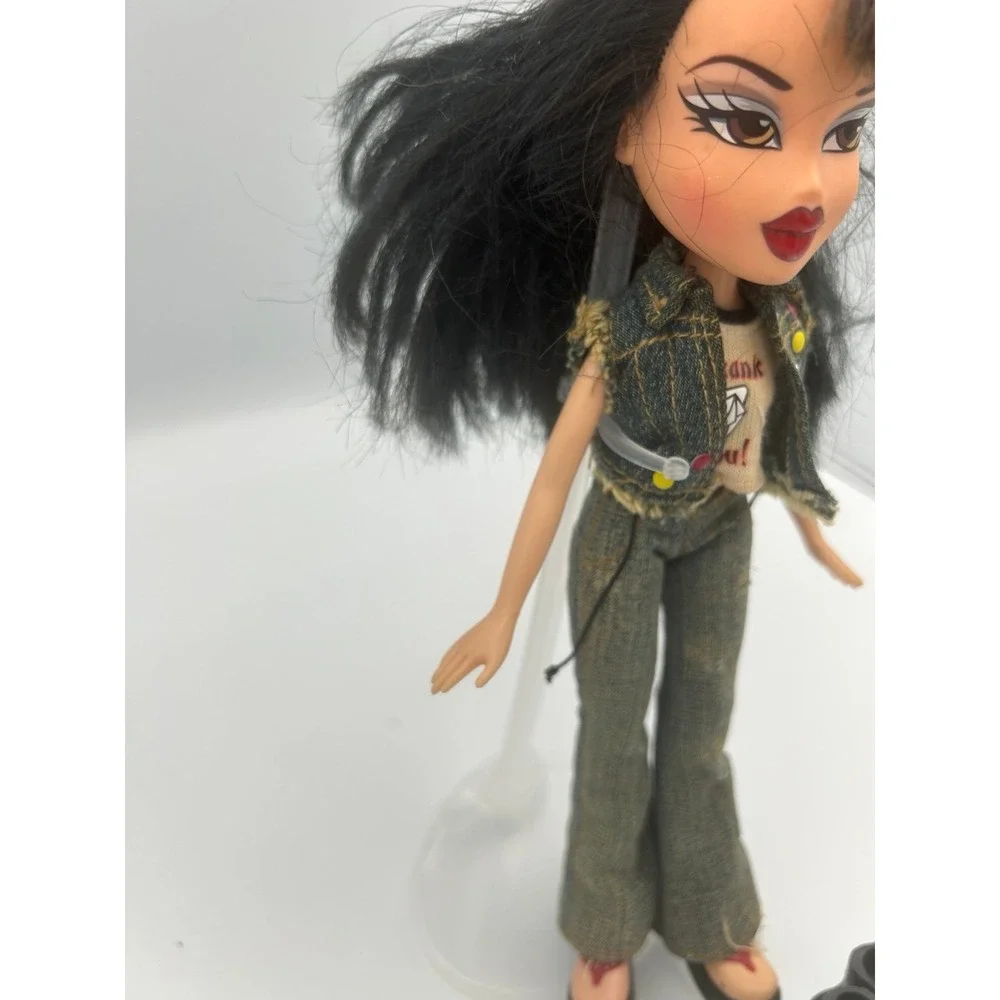 Bratz Stylin It Hippie chic Jade fashion doll